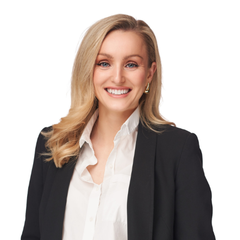 Summa Gard headshot
